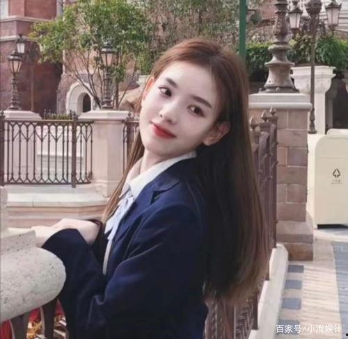 网红芮妮黑料,黑料背后的真相与反思