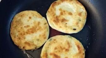 网红葱油饼黑料,揭秘背后真相